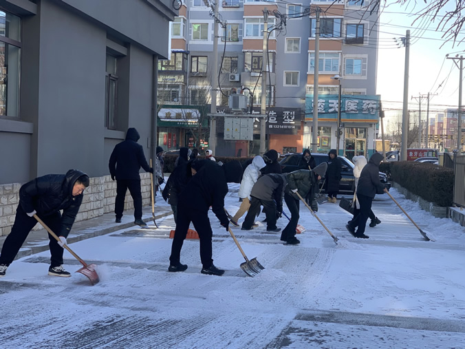 2【太平检察】雪落无声,检徽有爱!太平区检察院以雪为令,破冰前行.jpg