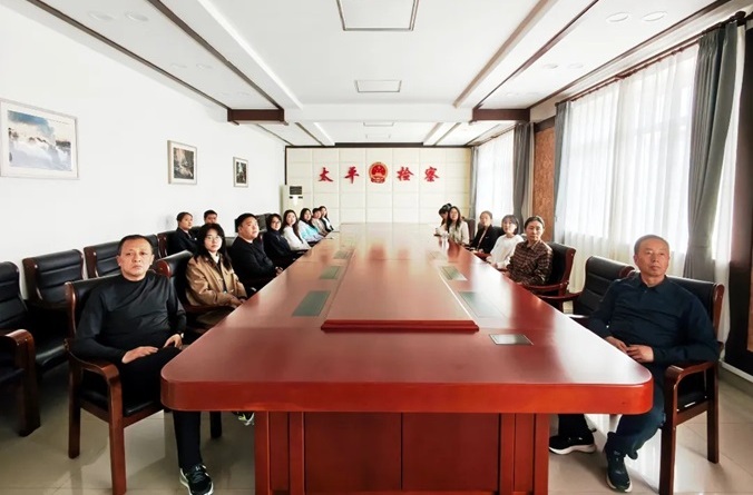传承榜样精神 践行正确政绩观 —— 太平区检察院开展主题观影学习活动
